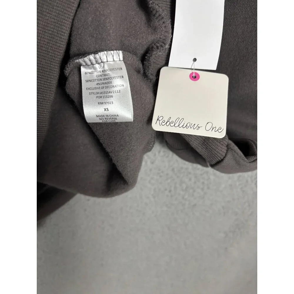 Rebellious One Women's Juniors' Star Applique Crewneck Sweatshirt Gray XS NWT's - Picture 7 of 8